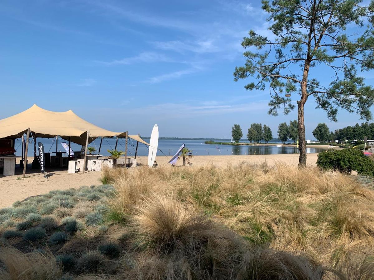 Green Villa In Bester Lage - Dachterrasse Mit Meerblick - Grosser Eingezaeunter Garten - Kinderfreundlich - Hunde Inklusive - 4 Sterne Resort - Direkt Am Strand - Pool Inklusive Хульсхорст Экстерьер фото