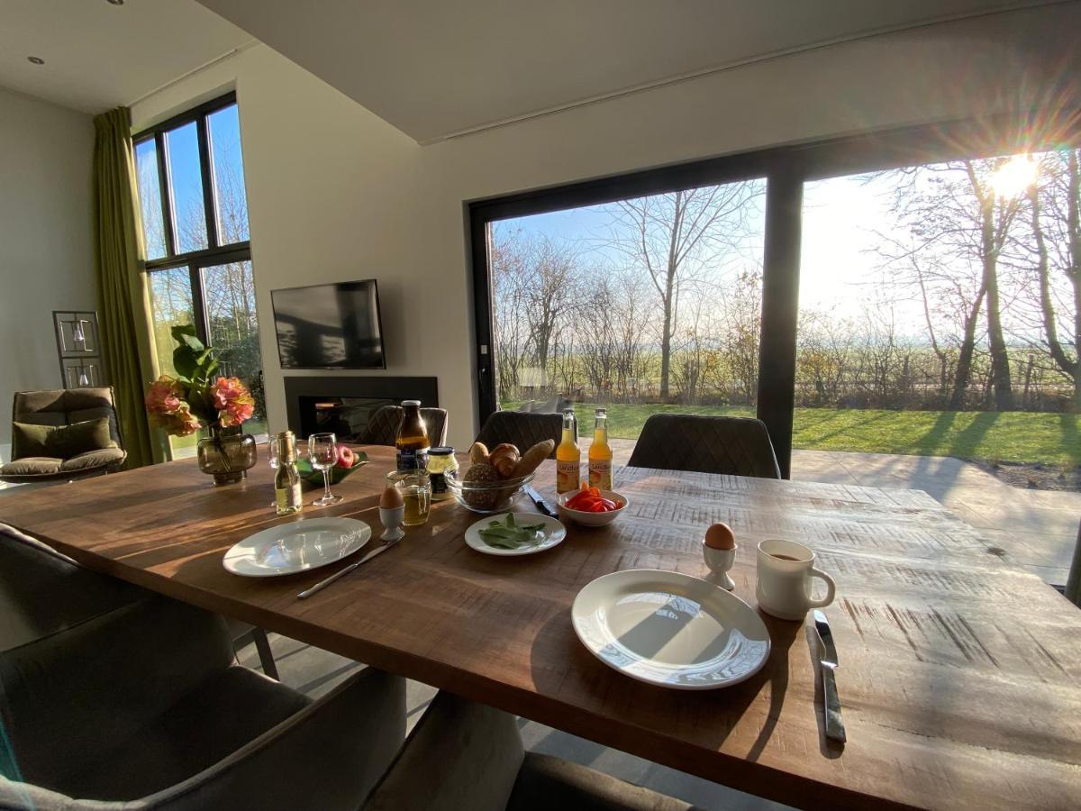 Green Villa In Bester Lage - Dachterrasse Mit Meerblick - Grosser Eingezaeunter Garten - Kinderfreundlich - Hunde Inklusive - 4 Sterne Resort - Direkt Am Strand - Pool Inklusive Хульсхорст Экстерьер фото