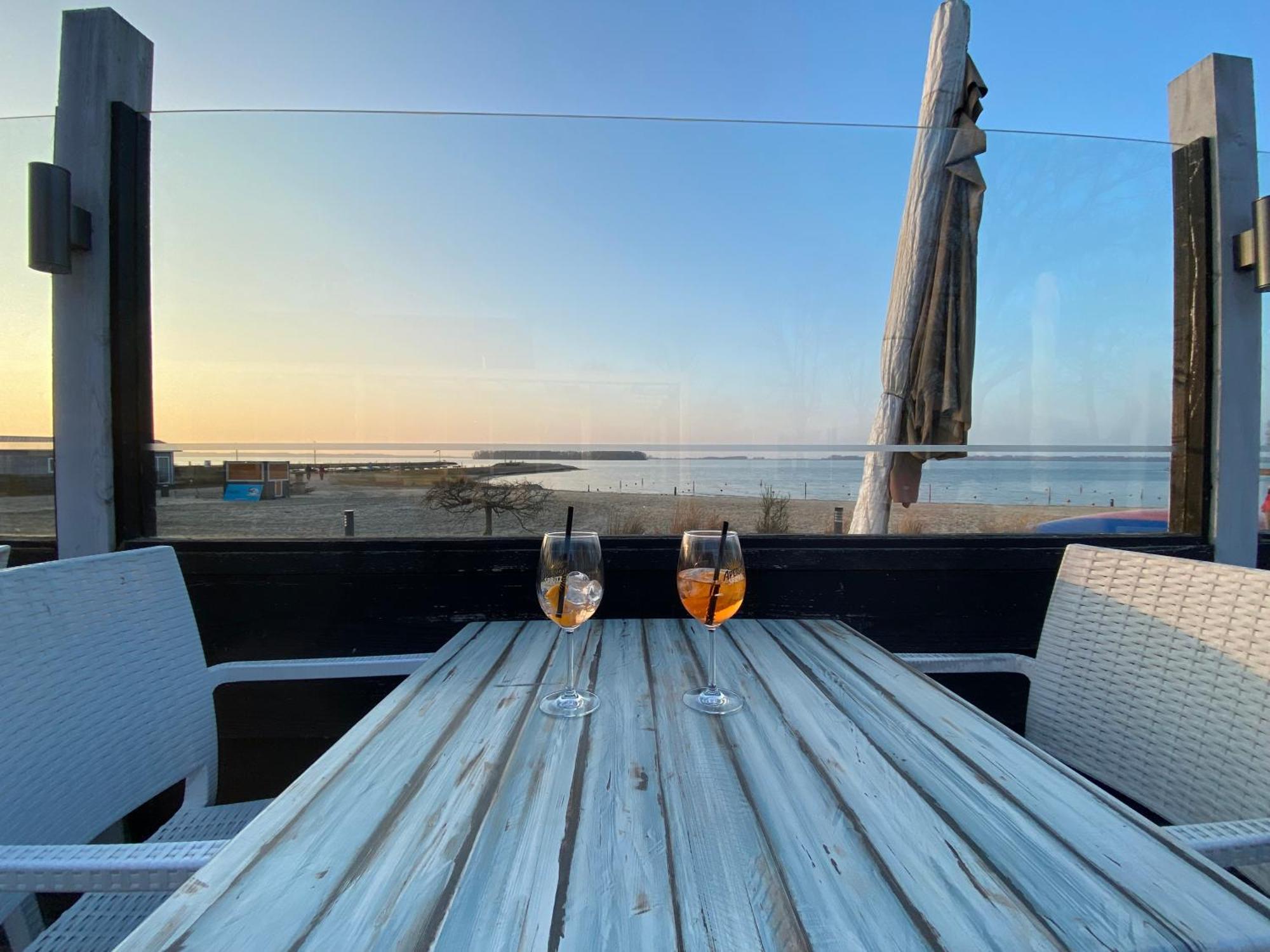 Green Villa In Bester Lage - Dachterrasse Mit Meerblick - Grosser Eingezaeunter Garten - Kinderfreundlich - Hunde Inklusive - 4 Sterne Resort - Direkt Am Strand - Pool Inklusive Хульсхорст Экстерьер фото